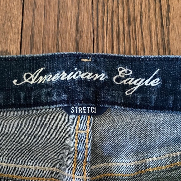American Eagle Denim Shorts - Picture 2 of 4